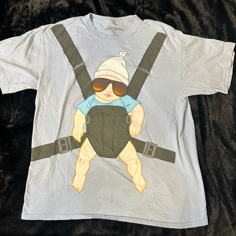 Baby Carlos men’s tee